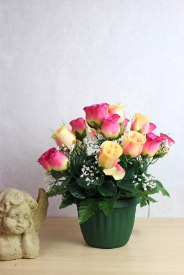 Fleurs artificielles pour cimetière - Composition de roses et gypsophile