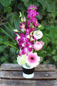 Fête des Mères - Composition de fleurs violettes