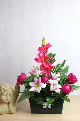 Fleurs artificielles pour cimetière - Jardinière de roses et de lys