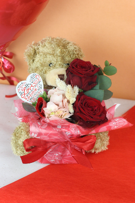 SAINT-VALENTIN - L'ours romantique
