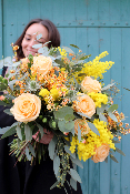 LISBONNE - Bouquet de fleurs jaune