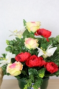 Fleurs artificielles pour cimetière - Coupe de renoncules, lys et roses