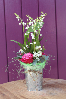Composition avec brin de muguet