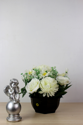 Fleurs artificielles pour cimetière - Coupe de roses et pâquerettes