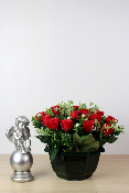 Fleurs artificielles pour cimetière - Coupe de roses et gypsophile