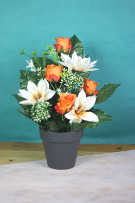 Fleurs artificielles pour cimetière - Coupe de roses et clématites