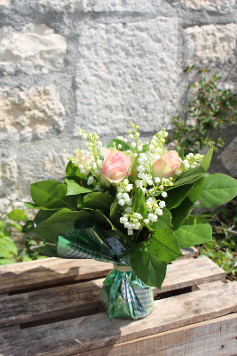 1er Mai - Bouquet de muguet et roses