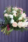 SAINT-PETERSBOURG - Bouquet de fleurs rose gold