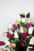Fleurs artificielles pour cimetière - Cône de roses et gypsophile