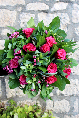 SÉVILLE - Bouquet de fleurs rose et rouge